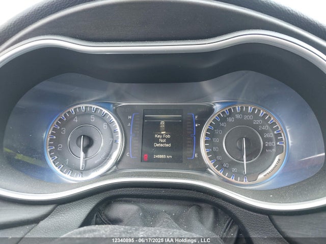 Chrysler 2016 2016 1C3CCCFB4GN119167 Image 7
