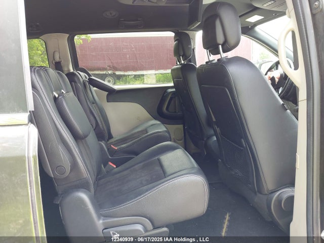 2C4RDGBG7KR762975 Dodge Grand Caravan