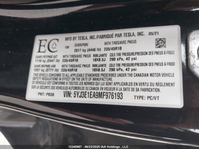 5YJ3E1EA9MF976193 Tesla 2021