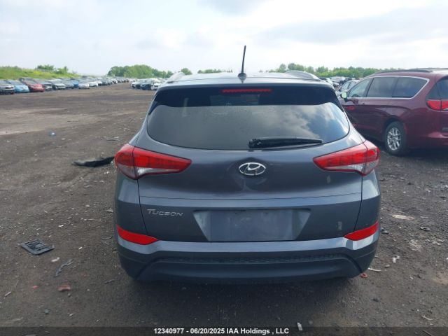 KM8J33A47GU081219 Hyundai 2016