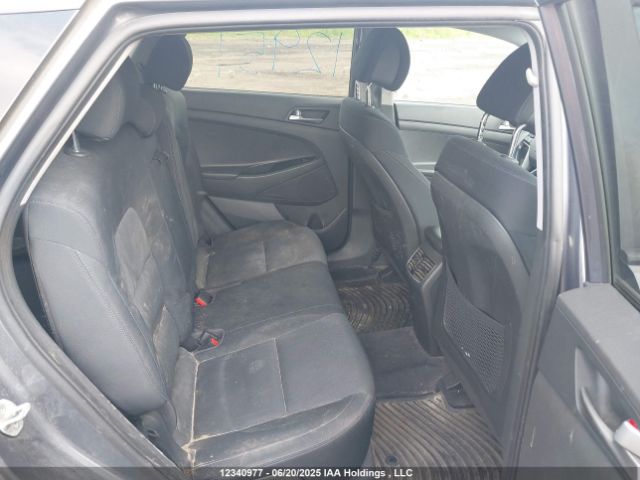 KM8J33A47GU081219 Hyundai 2016