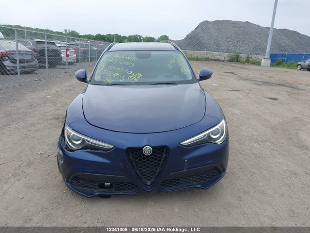 Alfa Romeo 2018 2018 ZASFAKPN1J7B89925 Image 13