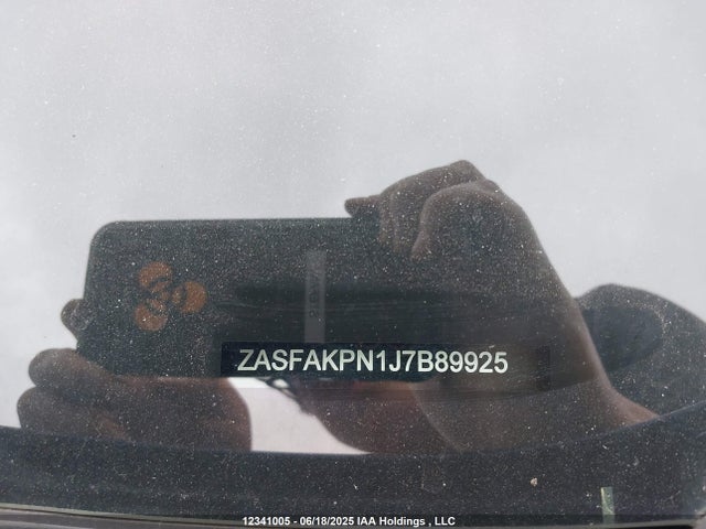 Alfa Romeo 2018 2018 ZASFAKPN1J7B89925 Image 9