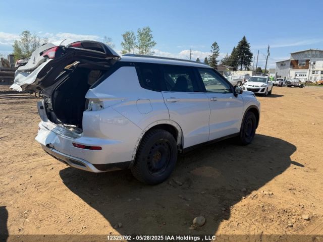 JA4J4UA82PZ602953 Mitsubishi Outlander