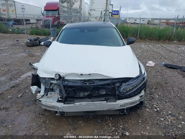 1HGCV1F94KA800163 Honda Accord Touring 1.5t