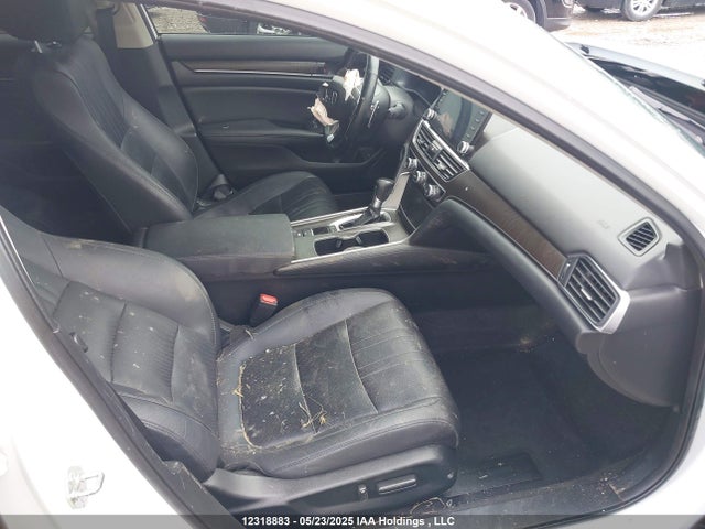 1HGCV1F94KA800163 Honda Accord Touring 1.5t