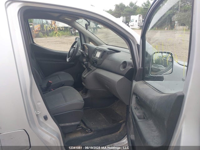 3N6CM0KN0HK703853 Nissan 2017