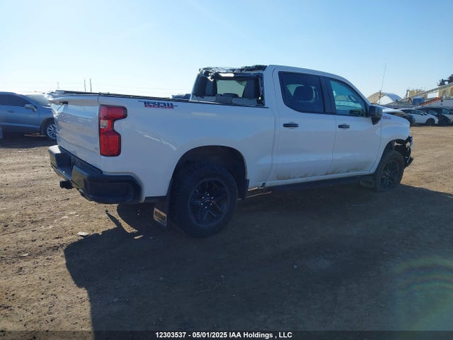 3GCUDFEL8PG329420 Chevrolet Silverado 1500 Lt Trail Boss