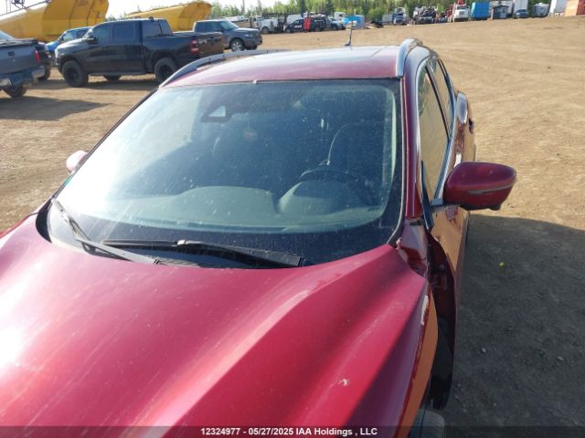 JN1BJ1CR0KW349054 Nissan Qashqai S/sl/sv