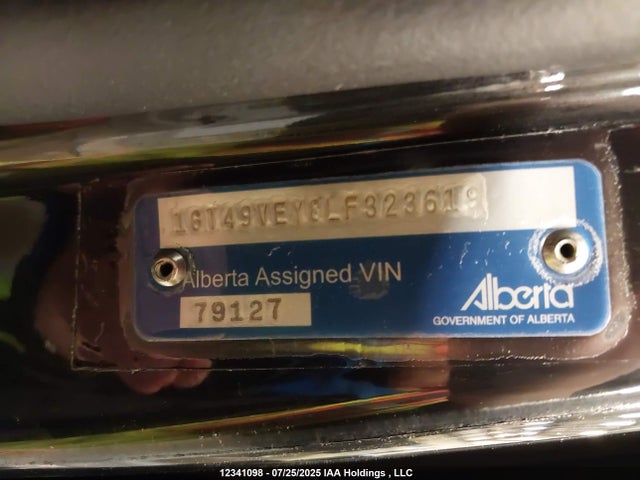 1GT49VEY8LF323619 GMC l5p - di, duramax, gen 5 var. 1