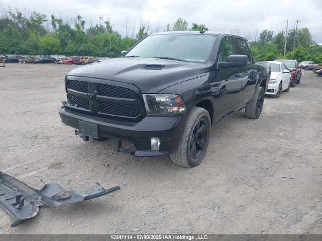RAM 1500 2022 3C6RR7KT3NG241946 Image 2