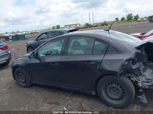1G1PL5SH8E7355107 Chevrolet luw