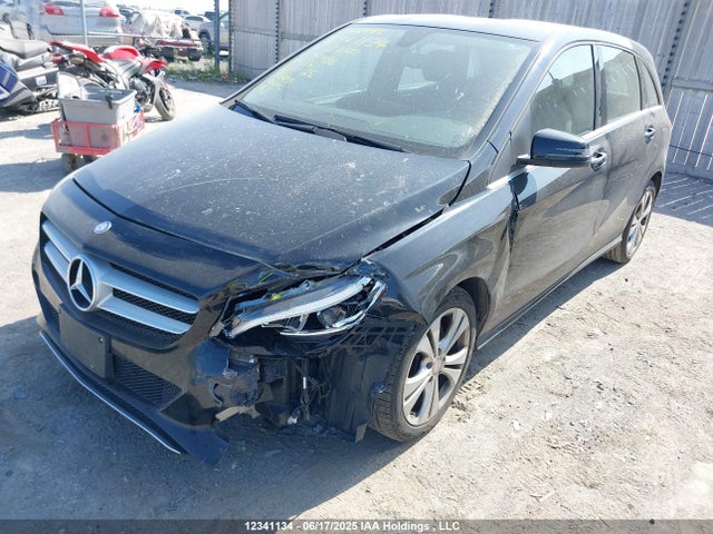 WDDMH4GB8FJ357136 Mercedes-Benz 2015