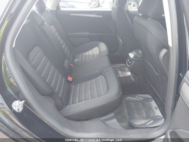 3FA6P0HD6GR208610 Ford Fusion