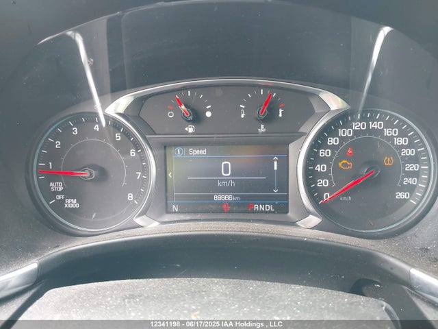 3GNAXUEV5NL243073 Chevrolet lyx