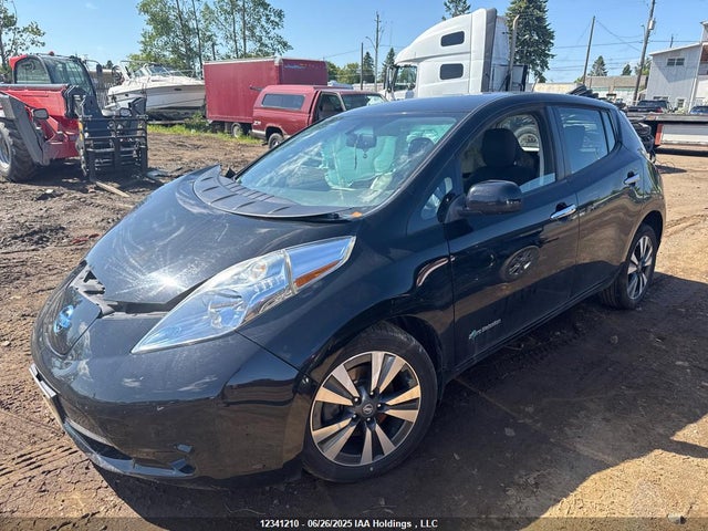 1N4BZ0CP5GC310022 Nissan 2016