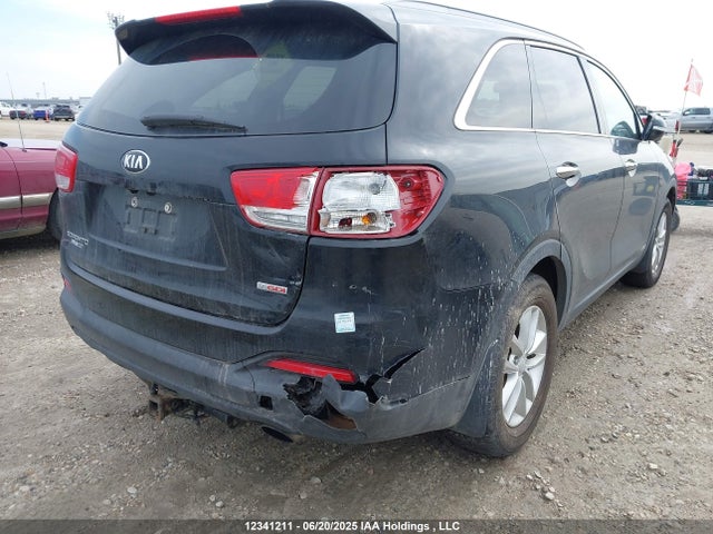 5XYPGDA14HG211135 KIA 2017