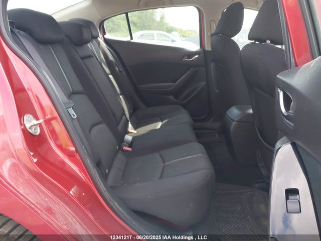 3MZBN1V74JM223675 Mazda pe