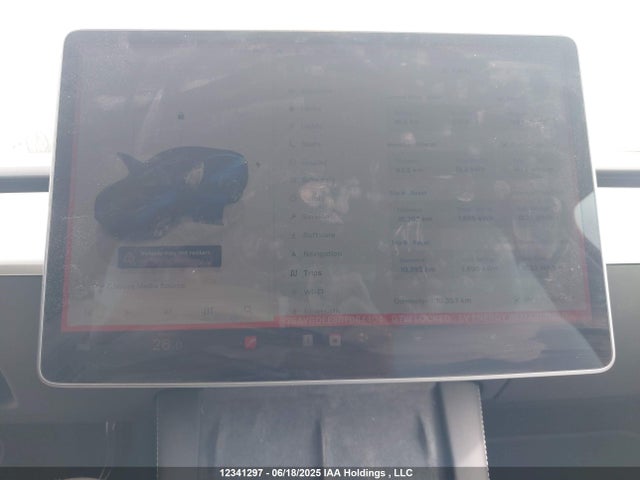 Tesla Model Y 2024 7SAYGDEE8RF084404 Image 7