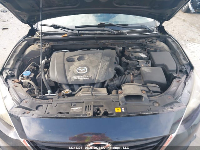 JM1BM1K78E1176597 Mazda pe