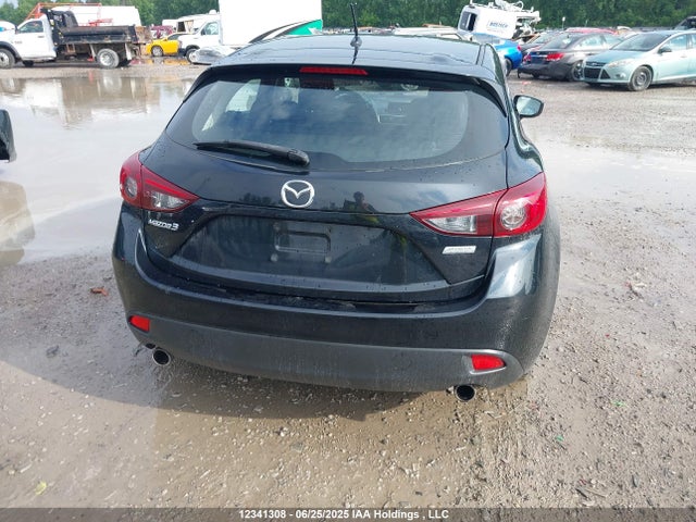JM1BM1K78E1176597 Mazda pe