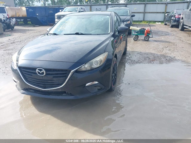 JM1BM1K78E1176597 Mazda pe