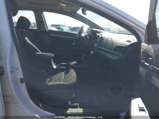 KMHD84LF5LU979315 Hyundai Elantra Preferred With Sun And Safety Package Auto Ivt