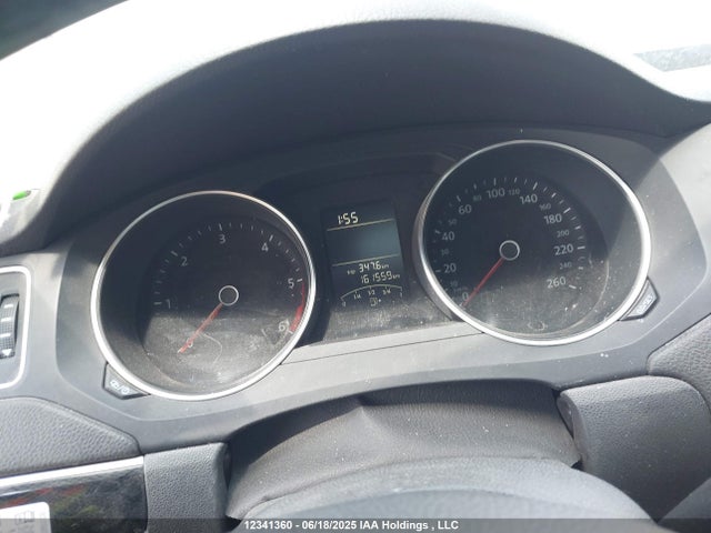 3VWDA7AJXFM261640 Volkswagen 1.8t