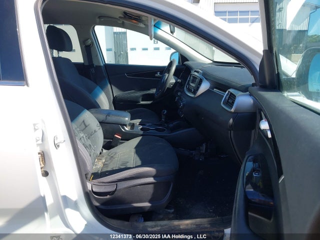 5XYPGDA31HG228721 KIA 2017