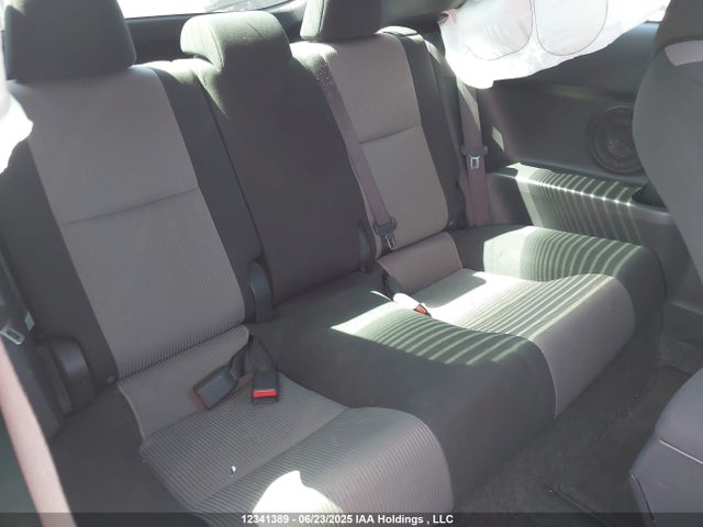 Scion 2ar-fe 2016 JTKJF5C76GJ024342 Image 8