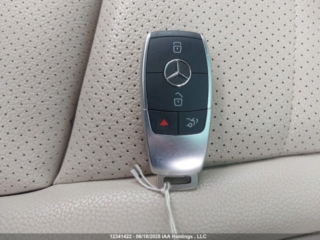 W1N0G8EB6NV360574 Mercedes-Benz m274