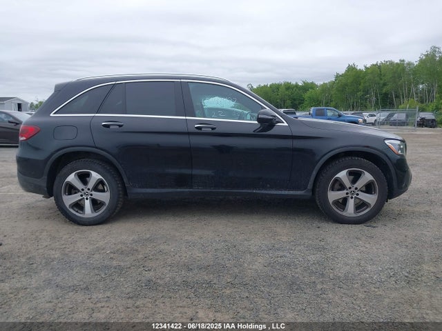 W1N0G8EB6NV360574 Mercedes-Benz m274