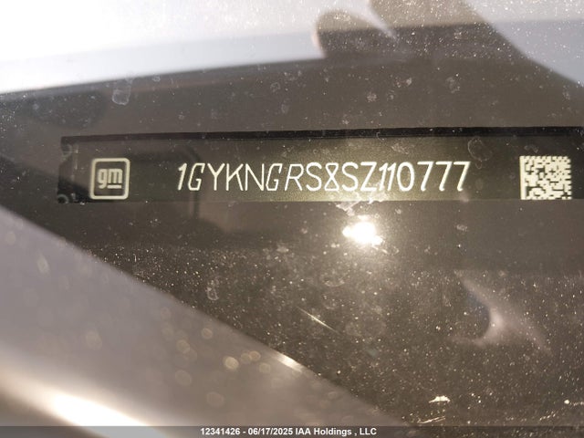 1GYKNGRS8SZ110777 Cadillac lgx