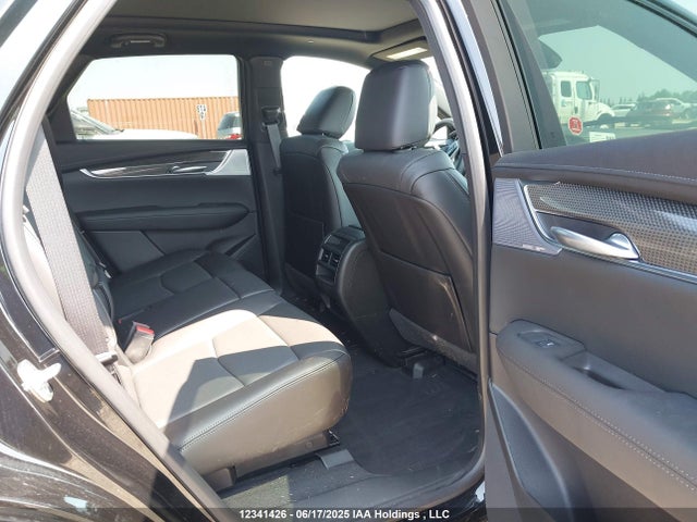 1GYKNGRS8SZ110777 Cadillac lgx