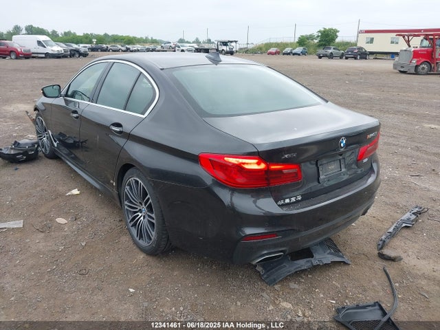 WBAJE7C59JG891532 BMW 540I