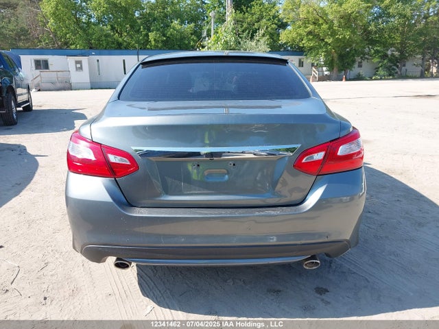 Nissan Altima 2017 1N4AL3AP8HN334046 Image 16
