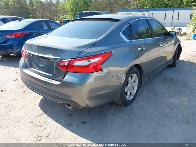 Nissan Altima 2017 1N4AL3AP8HN334046 Image 4