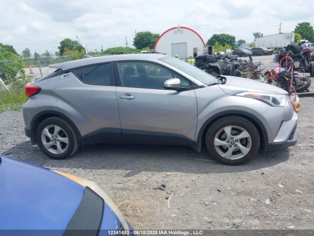 NMTKHMBX6JR064012 Toyota 3zr-fae