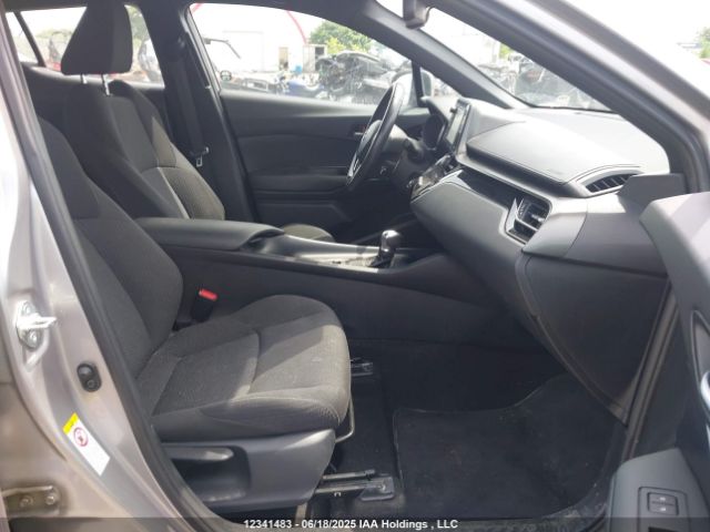 NMTKHMBX6JR064012 Toyota 3zr-fae