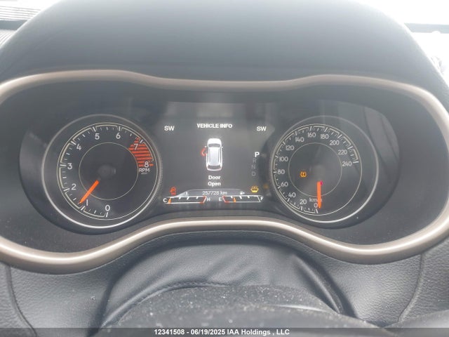 1C4PJMDSXGW377702 Jeep Cherokee