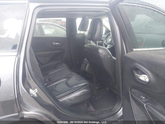 1C4PJMDSXGW377702 Jeep Cherokee