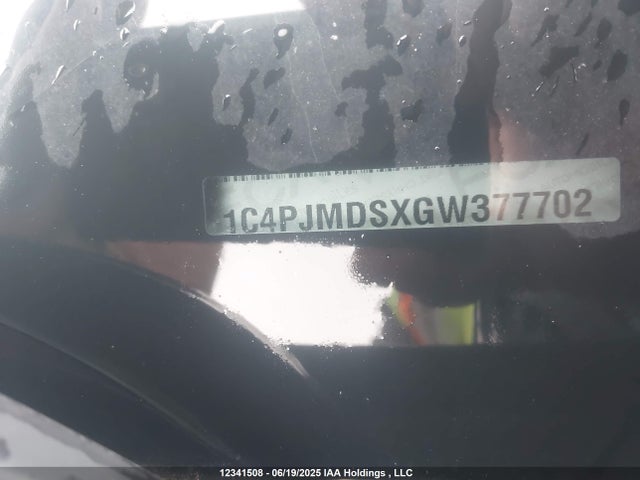 1C4PJMDSXGW377702 Jeep Cherokee