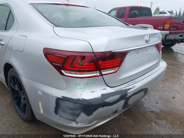 JTHCL5EF3E5022372 Lexus 2ur-fse + 1km
