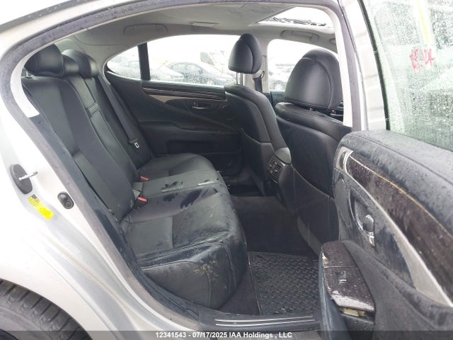 JTHCL5EF3E5022372 Lexus 2ur-fse + 1km