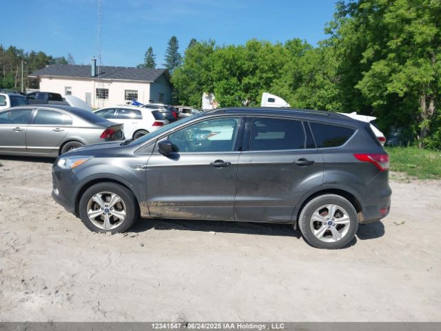 1FMCU9GX7FUB83533 Ford Escape