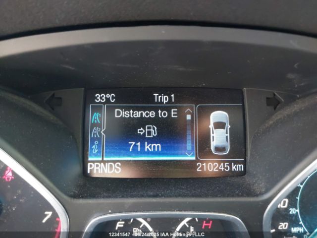 1FMCU9GX7FUB83533 Ford Escape