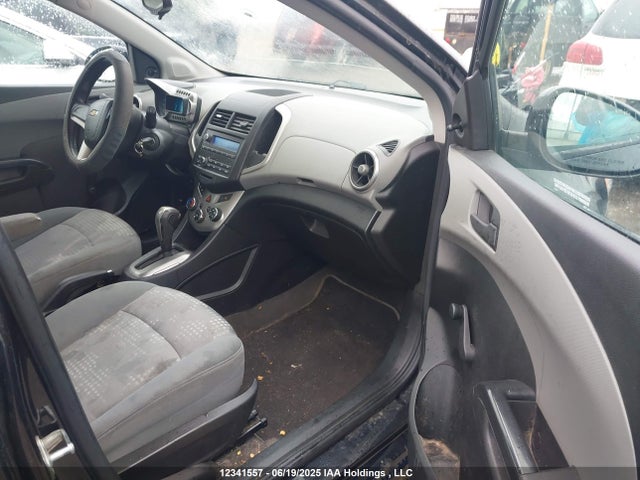 1G1JA6SH6F4183020 Chevrolet luw