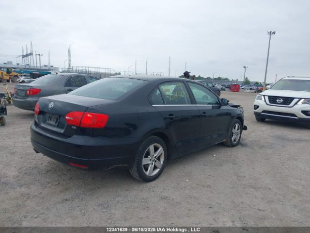 3VWD07AJ5EM288892 Volkswagen 2014