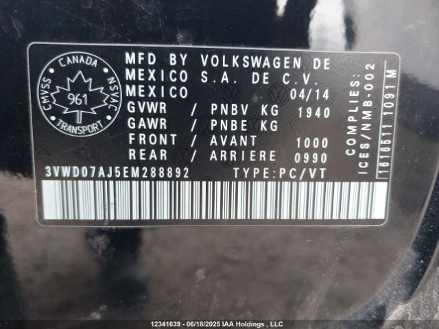 3VWD07AJ5EM288892 Volkswagen 2014