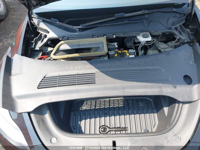 5YJYGDEE2MF116835 Tesla Model Y
